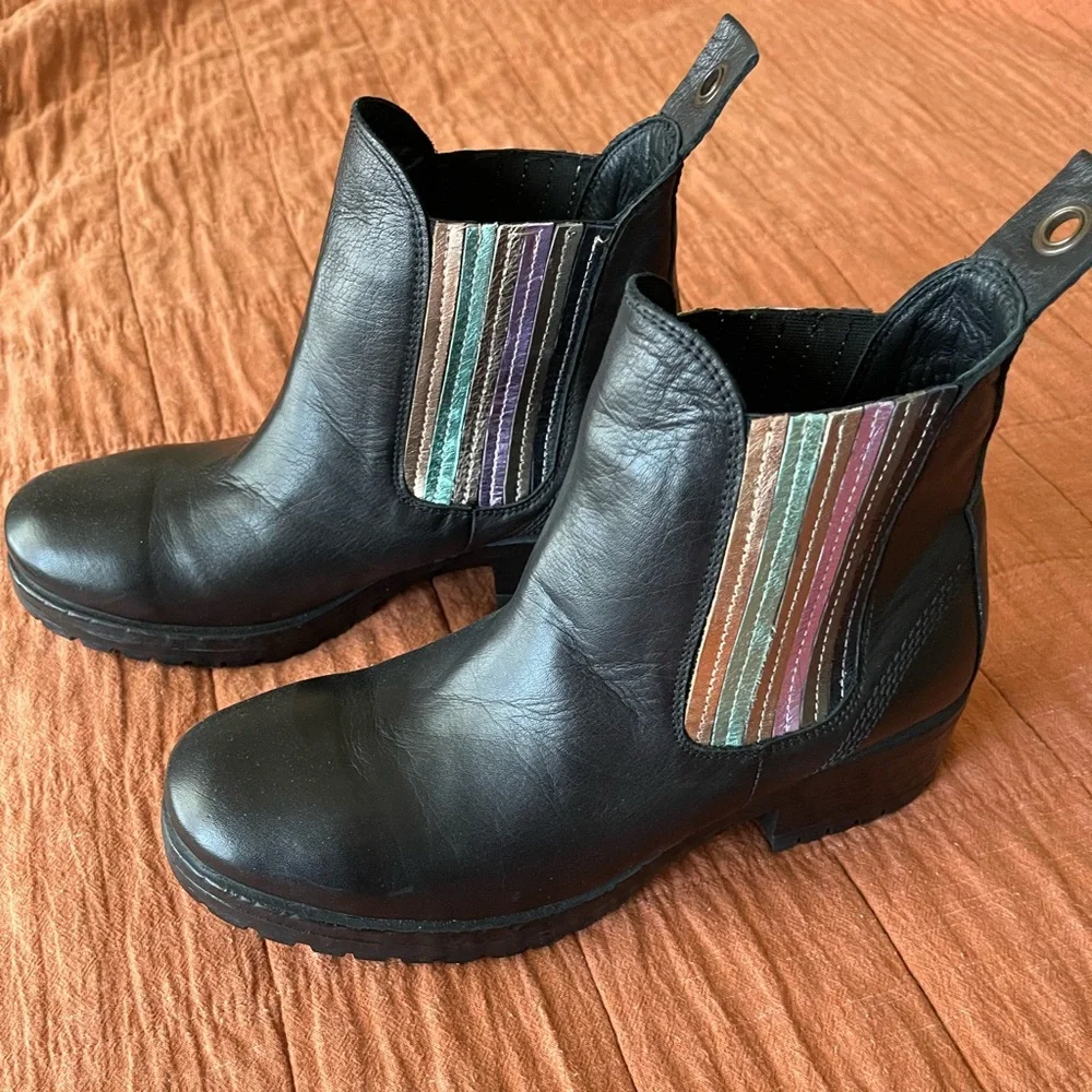 🌈 *NWOT* Bueno Chelsea Boots 42EU - Picture 5 of 12